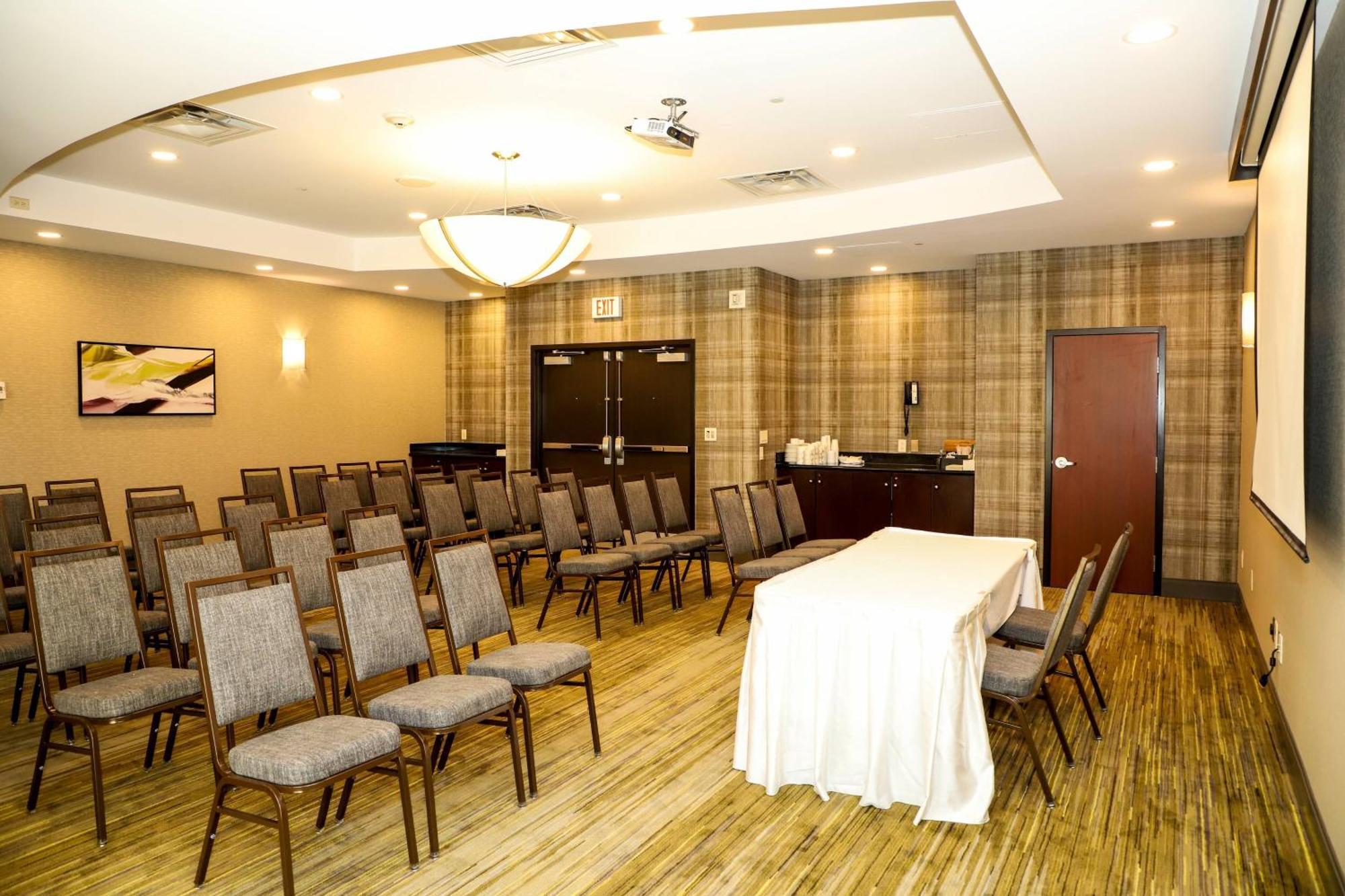 Hotel Courtyard By Marriott Toronto Brampton Zewnętrze zdjęcie